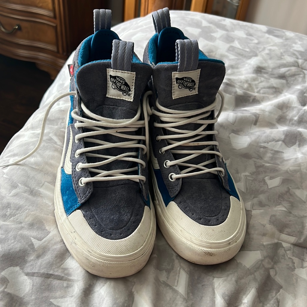 Van’s High Top Boot Sneaker Waterproof